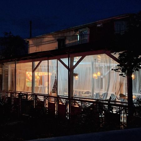 Nika Inn 코불레티 외부 사진