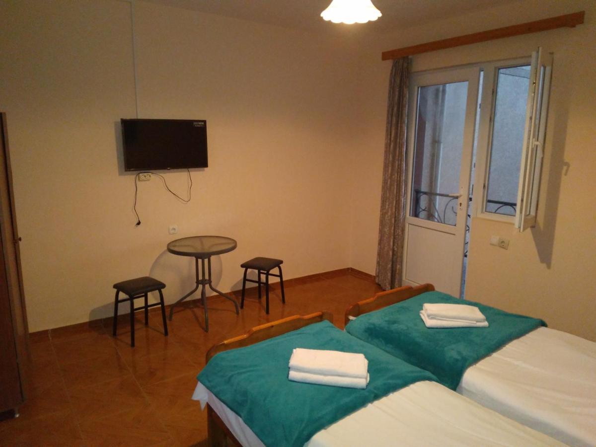 Nika Inn 코불레티 외부 사진