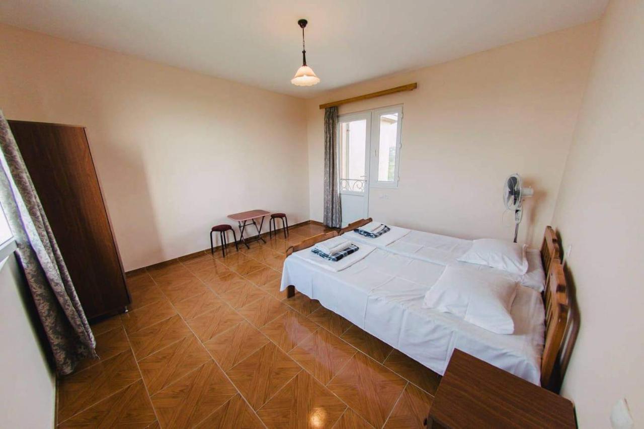 Nika Inn 코불레티 외부 사진