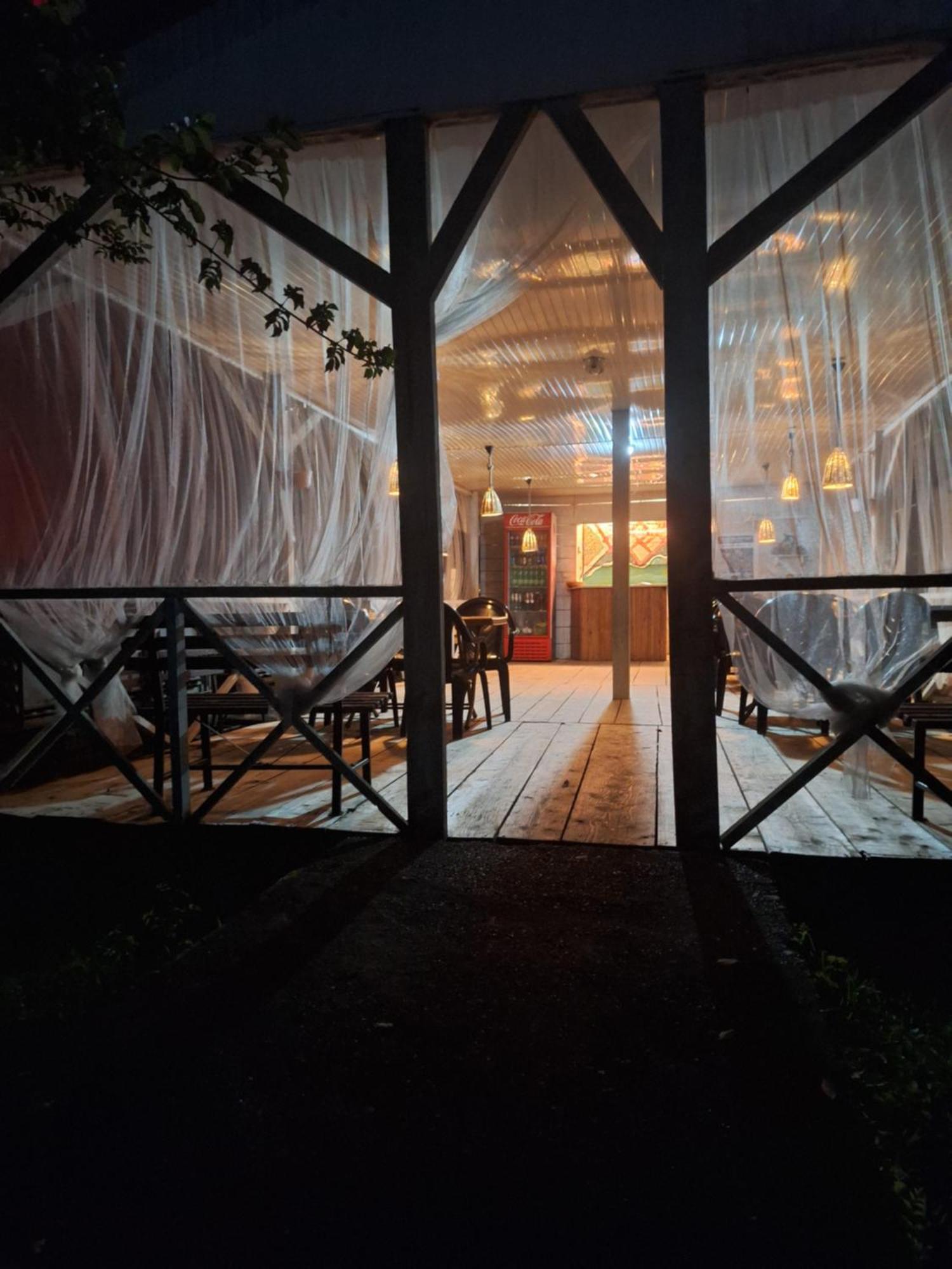 Nika Inn 코불레티 외부 사진